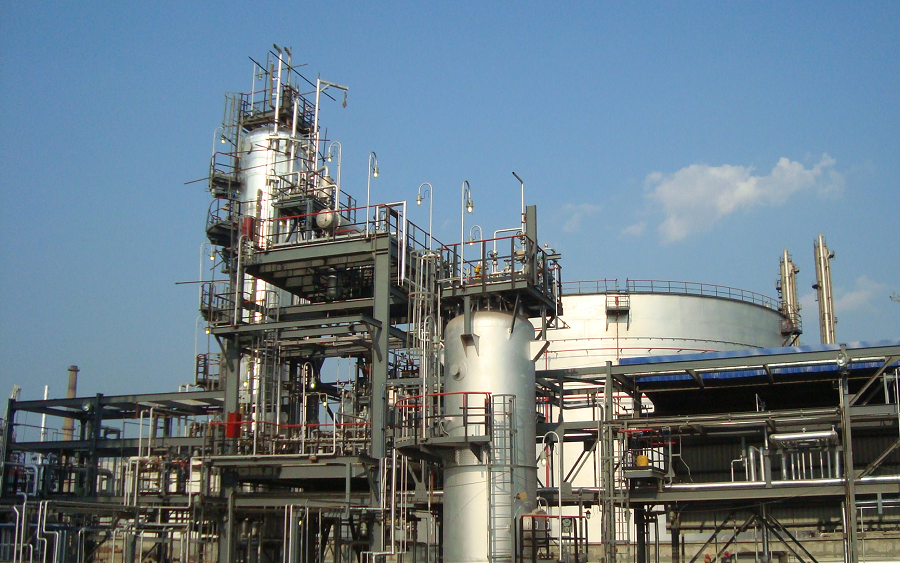 HFO Refinery Background